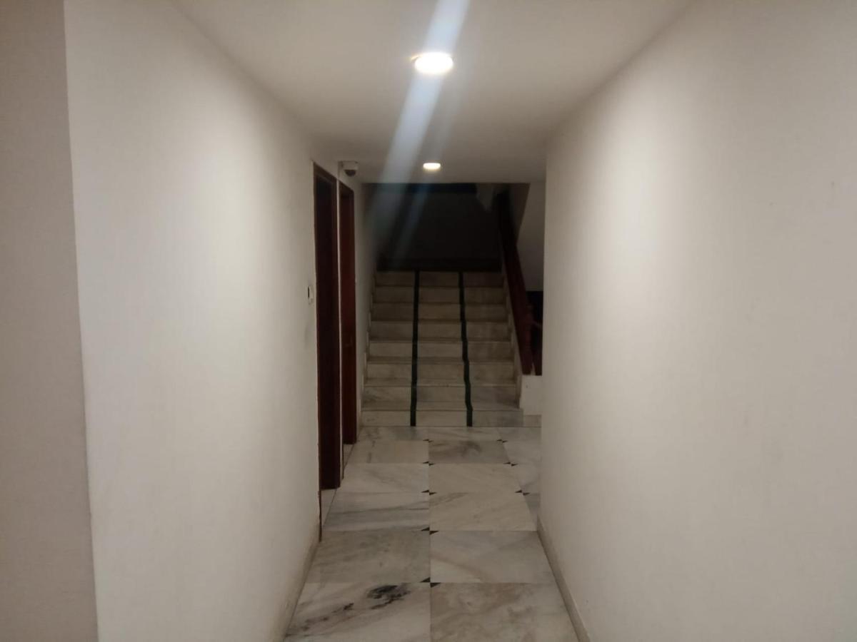 Hotel Apex อาเมดาบัด ภายนอก รูปภาพ